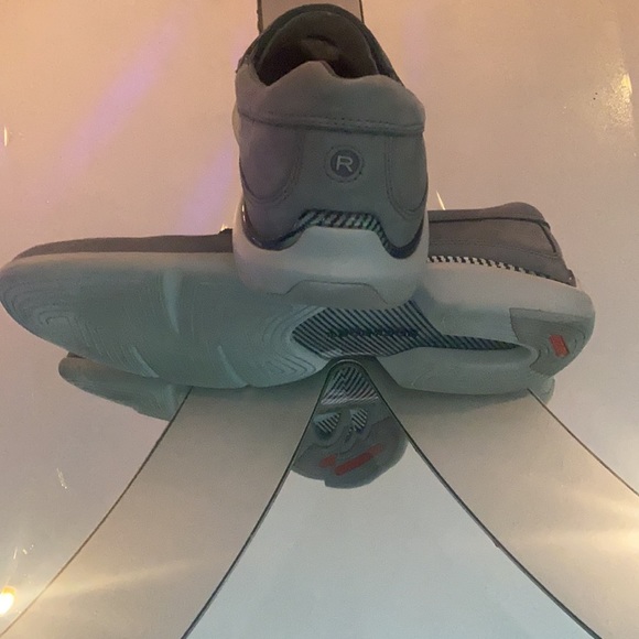 Worn 2x Rockport pennyloafer walkers  ???